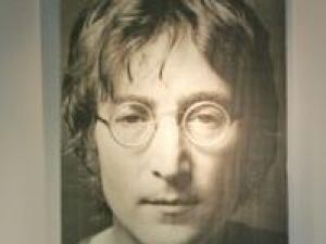 Liga I: Victoria Poli Iaşi, dedicată lui John Lennon