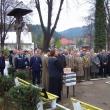 Sorin Fodoreanu la ceremonia de depunere a coroanelor de flori la Cimitirul Eroilor din Câmpulung Moldovenesc