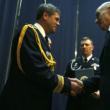 Ambasadorul SUA la Bucureşti, Nicholas Taubman, a acordat, ieri, "Medalia pentru Serviciu Meritoriu" colonelului Nicolaie Liviu Bumbacea şi maiorului Ştefan Răileanu. Foto: MEDIAFAX