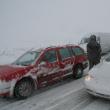 Şoferii nu vor fi obligaţi să echipeze maşinile cu anvelope de iarnă în acest sezon