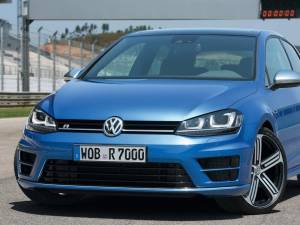 Volkswagen introduce noua generație Golf R