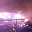 Două incendii izbucnite în miez de noapte au produs pagube mari la Bădeuţi şi Volovăţ