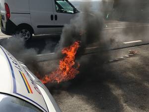 Autospeciala ISCTR atacată cu un cocteil Molotov