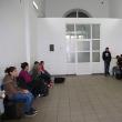 Numerosul grup, în sala de aşteptate a Gării Burdujeni