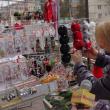 Tarabele cu mărţişoare nu duc lipsă de clienţi, chiar de mai sunt câteva săptămâni până la 8 Martie