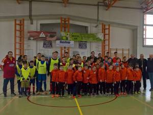 Răzvan Burleanu, în vizită la Colegiul Naţional &quot;Nicu Gane&quot; Fălticeni. Foto Facebook