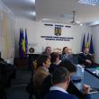Prefectul Mirela Adomnicăi a convocat Comitetul Județean pentru Situații de Urgență pentru a stabili măsurile ce trebuie luate pe perioada codului portocaliu de ger