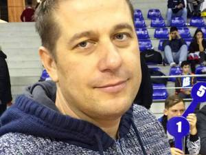 Antrenorul Daniel Ciubotaru speră ca echipa CSM Suceava să urce pe podiumul naţional în turneul de la Arad