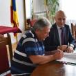 Primarul Marius Ursaciuc și directorul ADR Nord-Est, Vasile Asandei, au semnat contractul pentru un proiect de peste 5 milioane de euro pentru înfiinţarea unui sistem de transport electric în comun