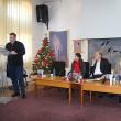 Constantin Severin în mijlocul celor care au comentat cea mai recentă apariţie editorială a sa