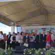 Cuplurile sărbătorite au urcat pe scenă pentru a fi premiate