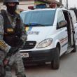 Încă trei dintre romii care s-au „aprins” după conflictul dintre doi copii au ajuns în arest