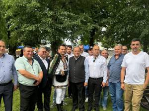 Președintele PNL Suceava, Gheorghe Flutur, a fost la Arbore, la Sărbătoarea salcâmului