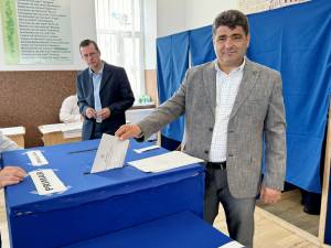 Candidatul PSD pentru Primăria Vatra Dornei, Gheorghe Apetrii, a votat pentru „o misiune posibilă” în acest municipiu