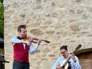 Sunetul rapsodiilor a cucerit inimile melomanilor la concertul de la Rădăuți, din cadrul Turneului Stradivarius