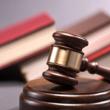 Arestat după ce a condus prin Suceava beat turtă și fără permis. Polițiștii l-au oprit după ce a ocolit o „cocoașă”