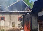 Joaca copiilor cu focul a dus la izbucnirea unui incendiu în satul Petia