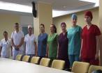 Medicii şi asistentele Spitalului de Urgenţă Suceava vor fi îmbrăcaţi obligatoriu în alb, cu excepţia celor de la Maternitate